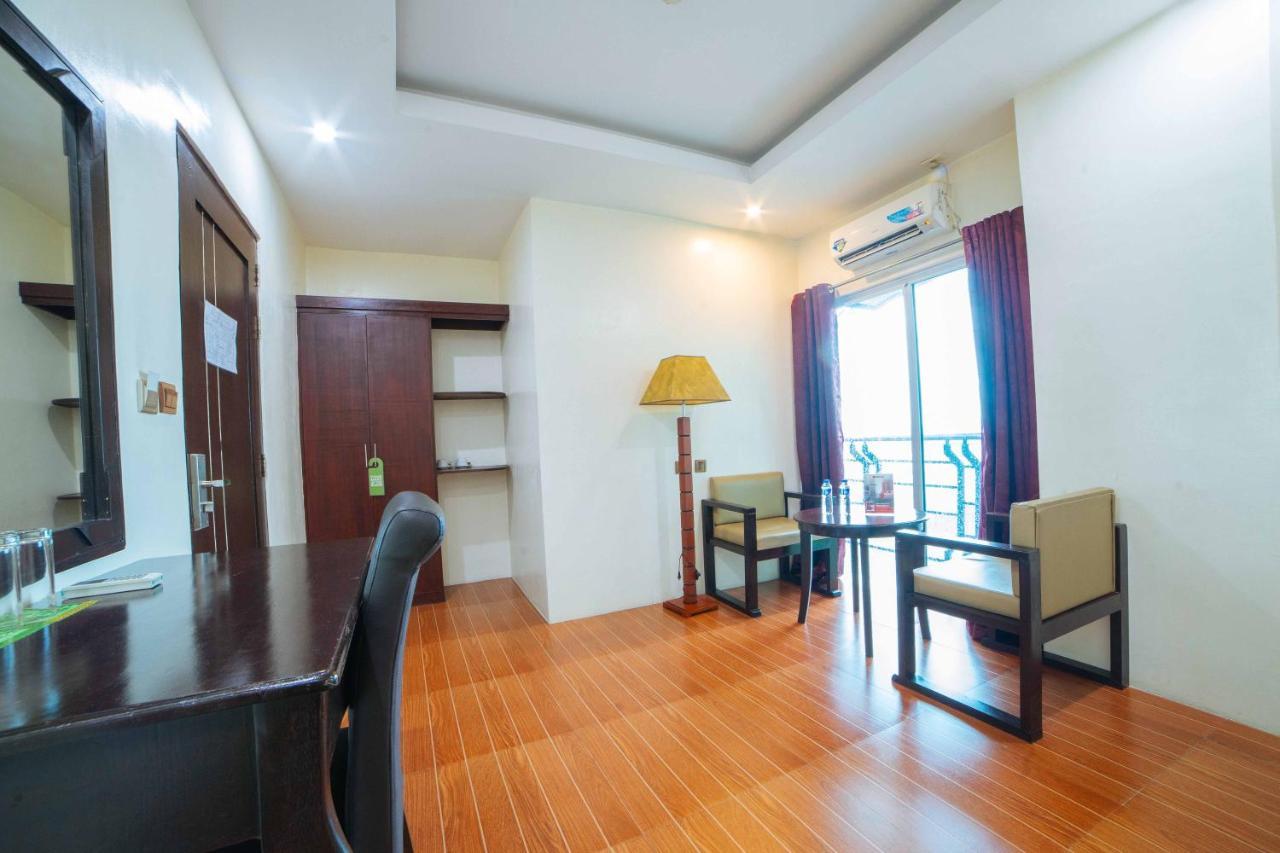 Reddoorz Plus @ Balibago Angeles City Extérieur photo