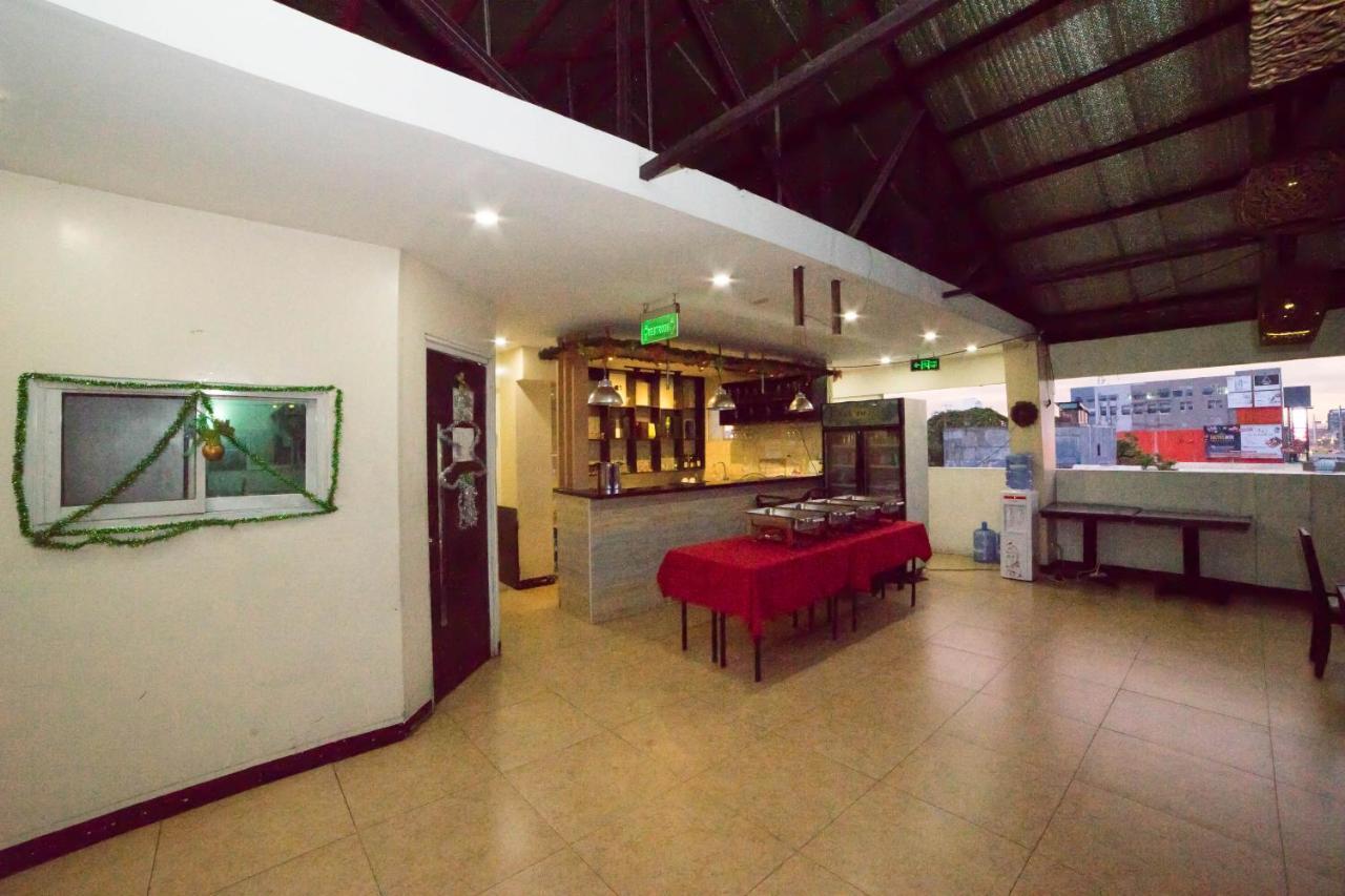 Reddoorz Plus @ Balibago Angeles City Extérieur photo